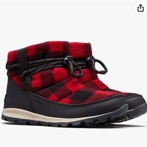 NEW SOREL WHITNEY SHORT BOOT IN DAHLIA - RED PLAID SZ 8